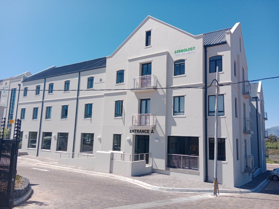 To Let commercial Property for Rent in Paarl South Western Cape